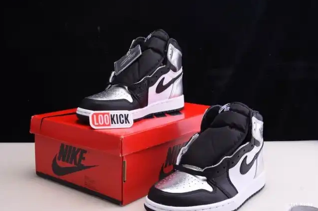 1st Kicks WMNS SILVER 1 HIGH CD0461-001 OG AIR JORDAN TOE 0527